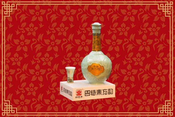 东港区回收四特酒